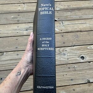 Black Nave's Topical Bible